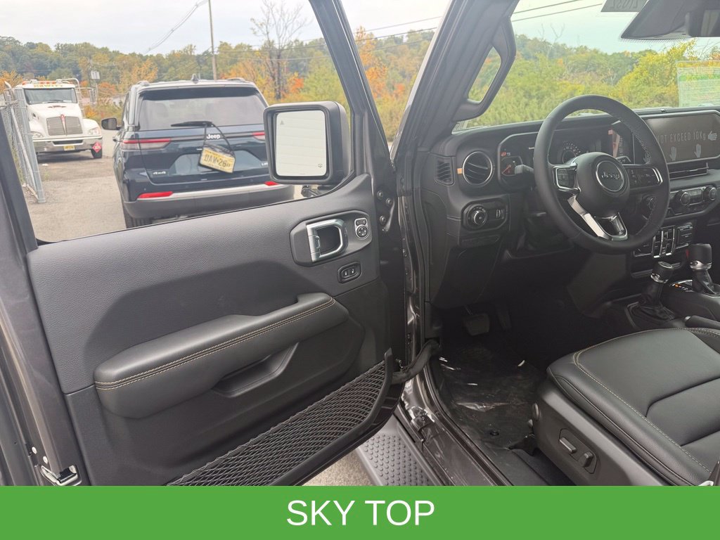New 2027 Jeep Wrangler Unlimited Sahara AWD/4WD image 7