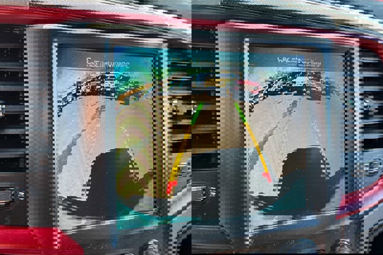 Used 2017 RAM 1500 Rebel w/ Luxury Group image 29