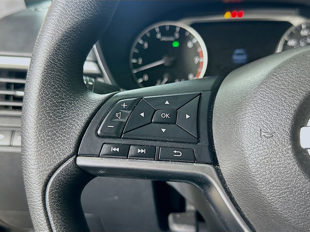 Used 2022 Nissan Altima 2.5 SV image 22