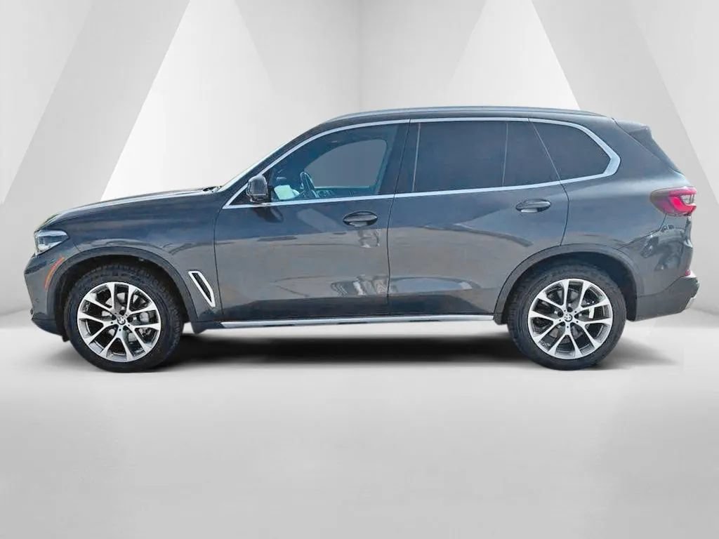 Used 2022 BMW X5 xDrive40i AWD/4WD image 4