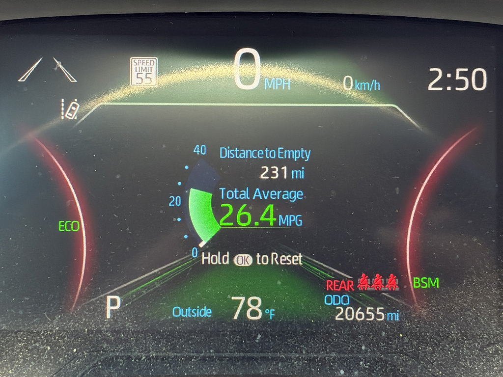 Used 2025 Toyota RAV4 XLE w/ Convenience Package FWD image 25