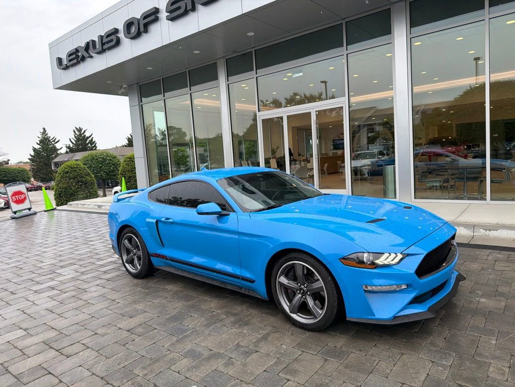 Used 2022 Ford Mustang GT Premium w/ GT Performance Package RWD image 5