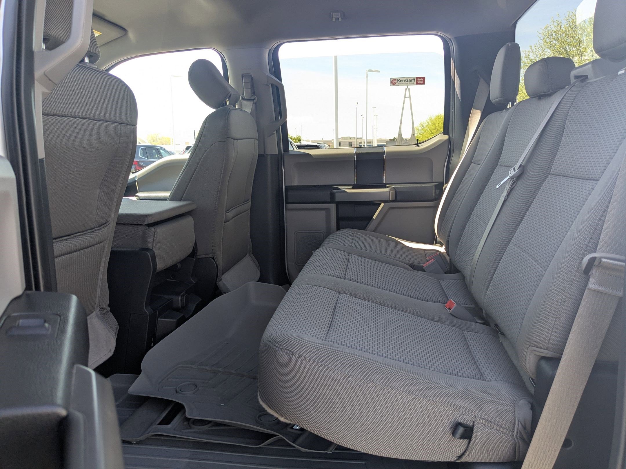 Used 2019 Ford F150 XLT w/ Trailer Tow Package image 28