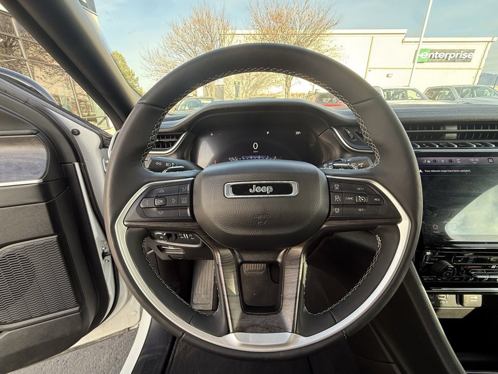 Used 2024 Jeep Grand Cherokee L Limited w/ Trailer Tow Package image 14