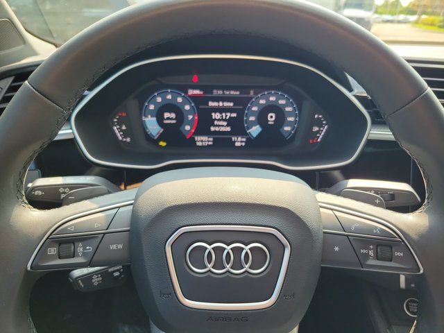 Used 2025 Audi Q3 2.0T Premium w/ Convenience Package AWD/4WD image 17