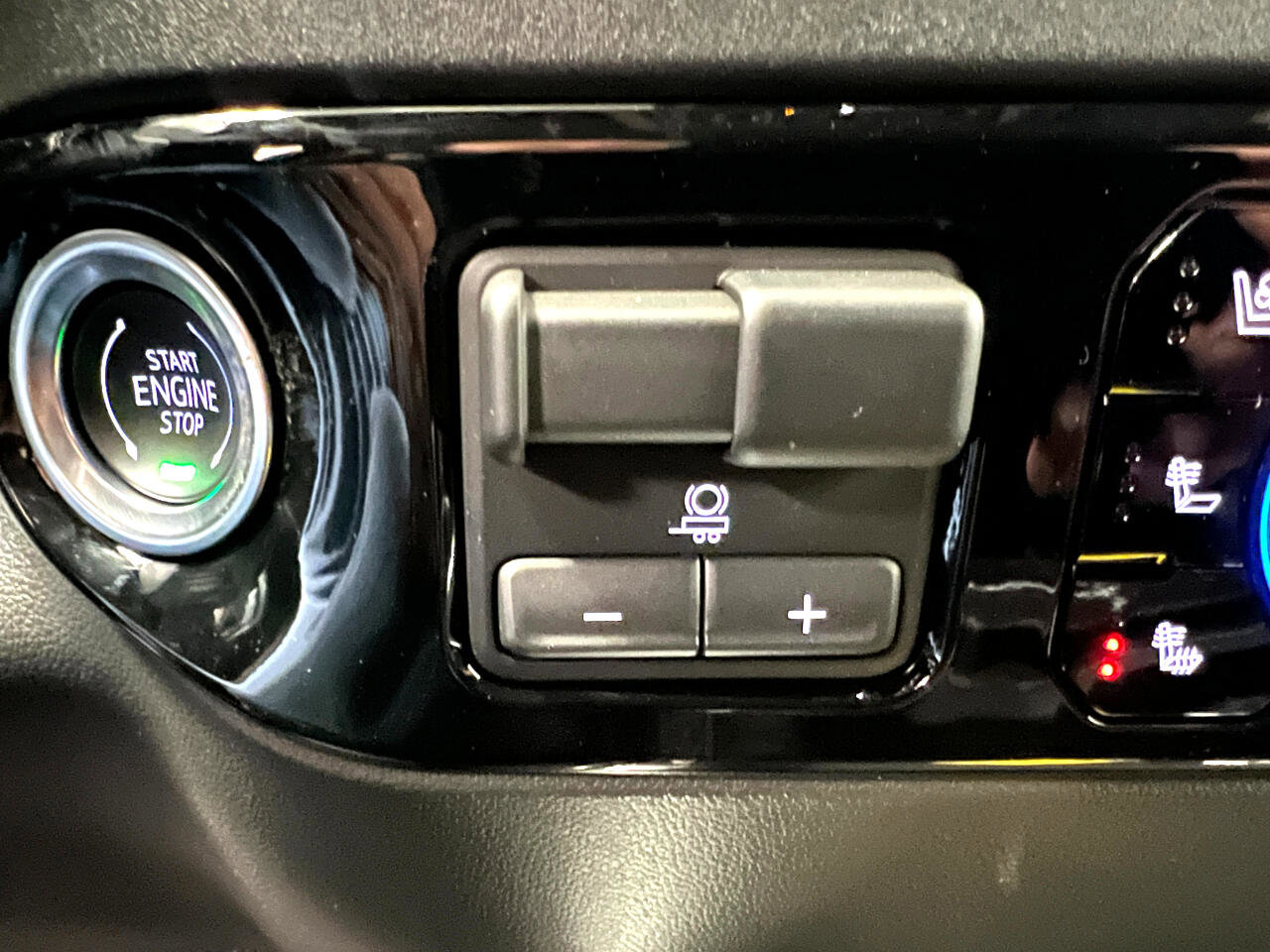 New 2025 Chevrolet Silverado 2500 LTZ w/ Z71 Chrome Sport Edition image 49