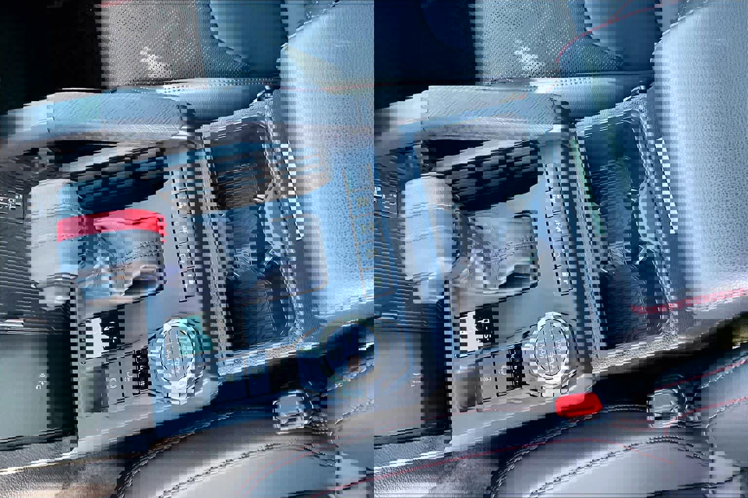 Used 2025 Toyota Tacoma TRD Pro w/ Tow Tech Package image 16