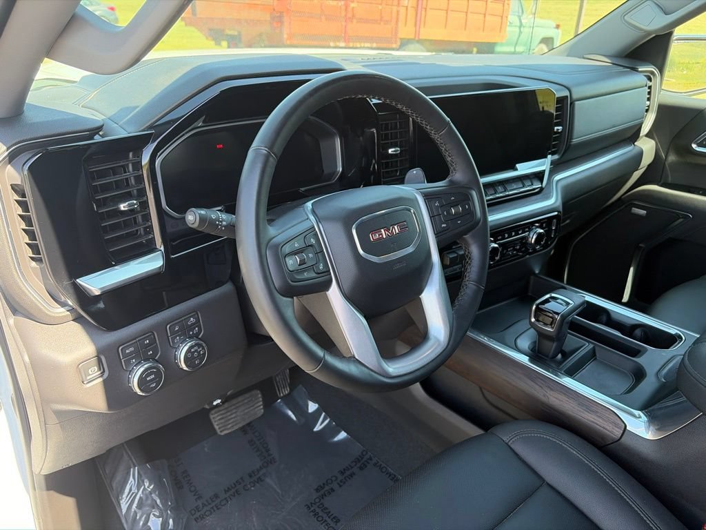 Used 2026 GMC Sierra 1500 SLT w/ SLT Premium Package AWD/4WD image 9