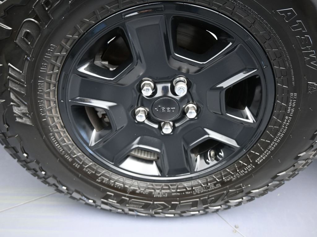 Used 2022 Jeep Gladiator Mojave w/ LED Lighting Group image 42