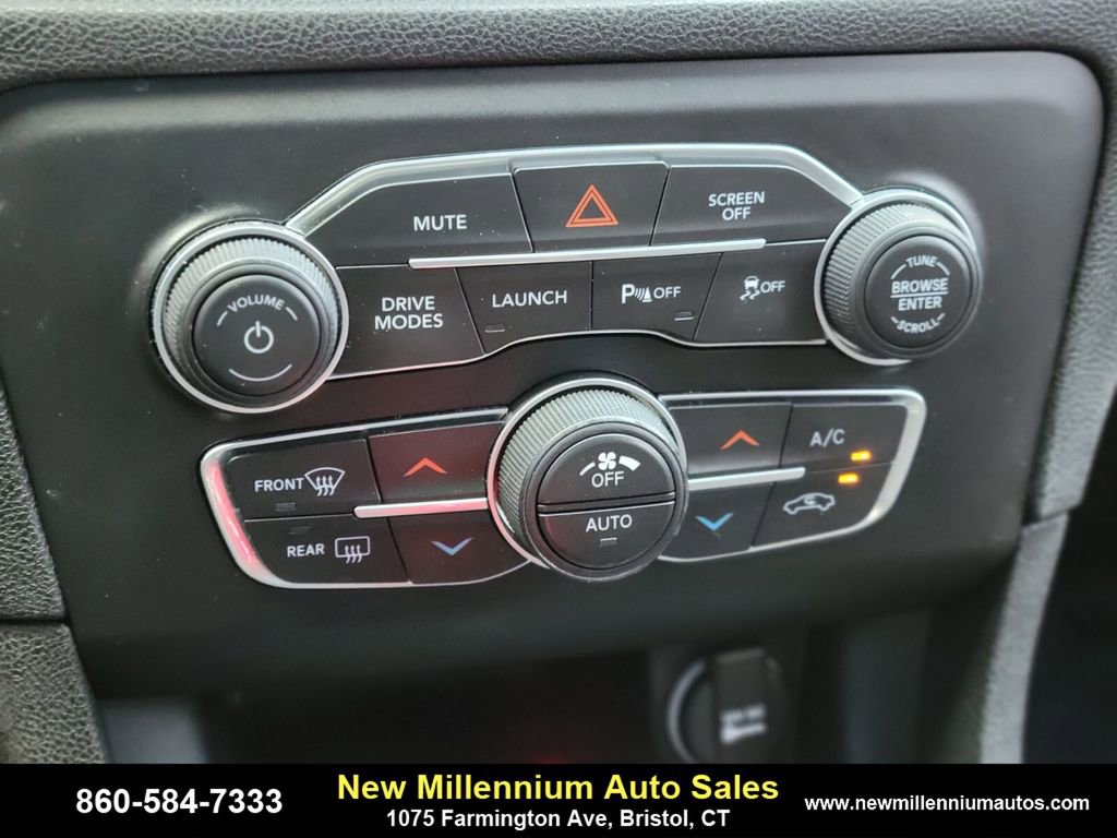 Used 2023 Dodge Charger Scat Pack w/ Navigation & Travel Group image 23