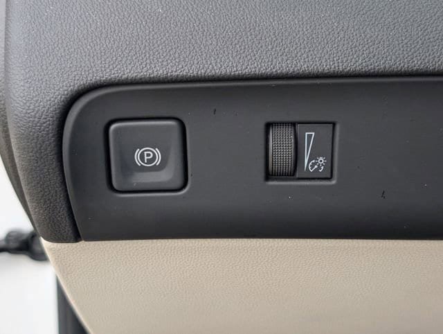 Certified 2023 Buick Enclave Essence w/ Experience Buick Package image 25
