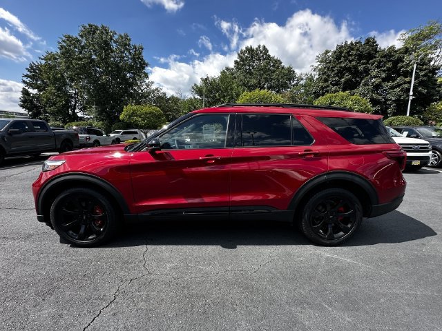 Certified 2023 Ford Explorer ST w/ Equipment Group 401A AWD/4WD image 8