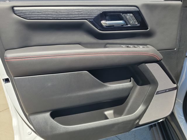 New 2026 GMC Yukon XL AT4 Ultimate AWD/4WD image 15