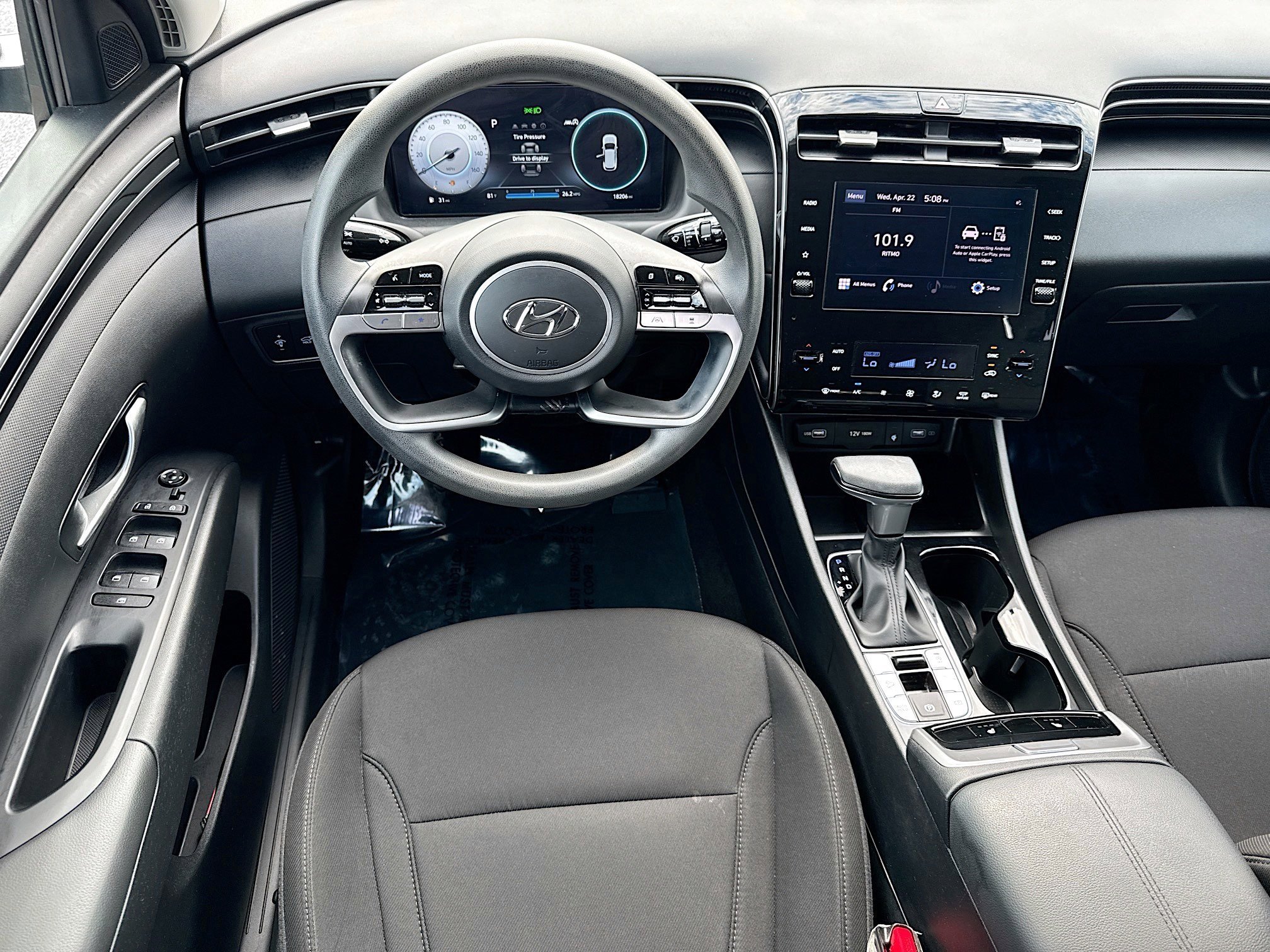 Used 2024 Hyundai Tucson SEL image 16