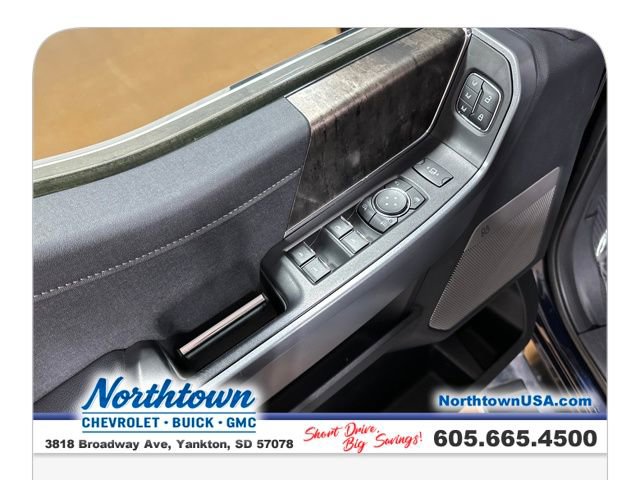 Used 2024 Ford F350 Lariat w/ Chrome Package AWD/4WD image 12