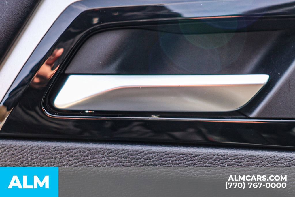 Used 2025 Mitsubishi Outlander SE image 54