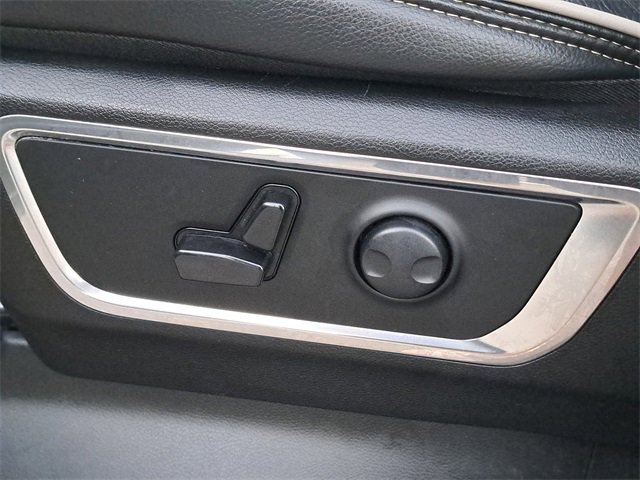 Used 2025 RAM 1500 Laramie image 19