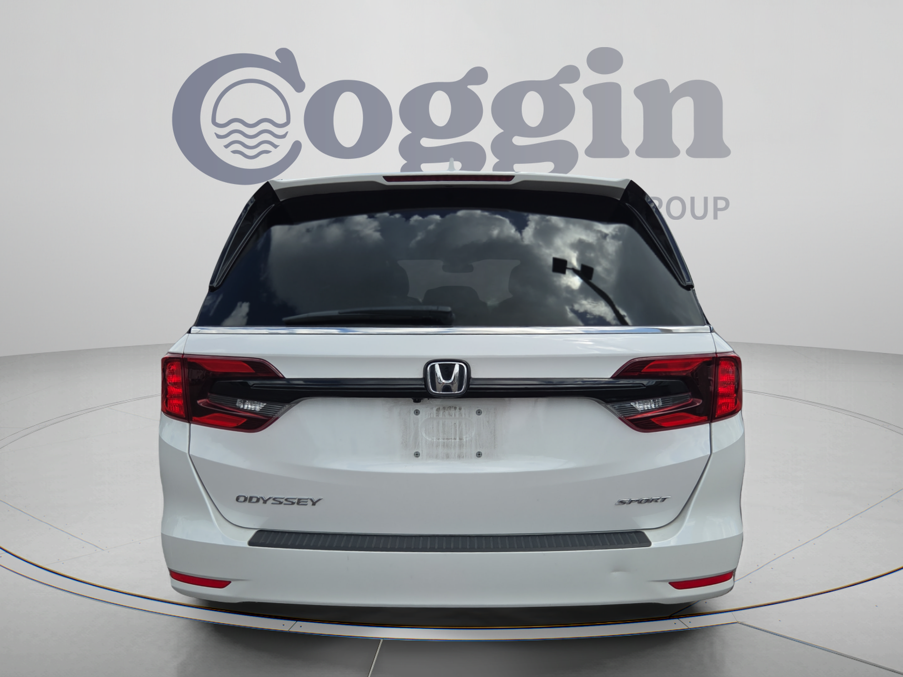 Certified 2024 Honda Odyssey Sport image 4