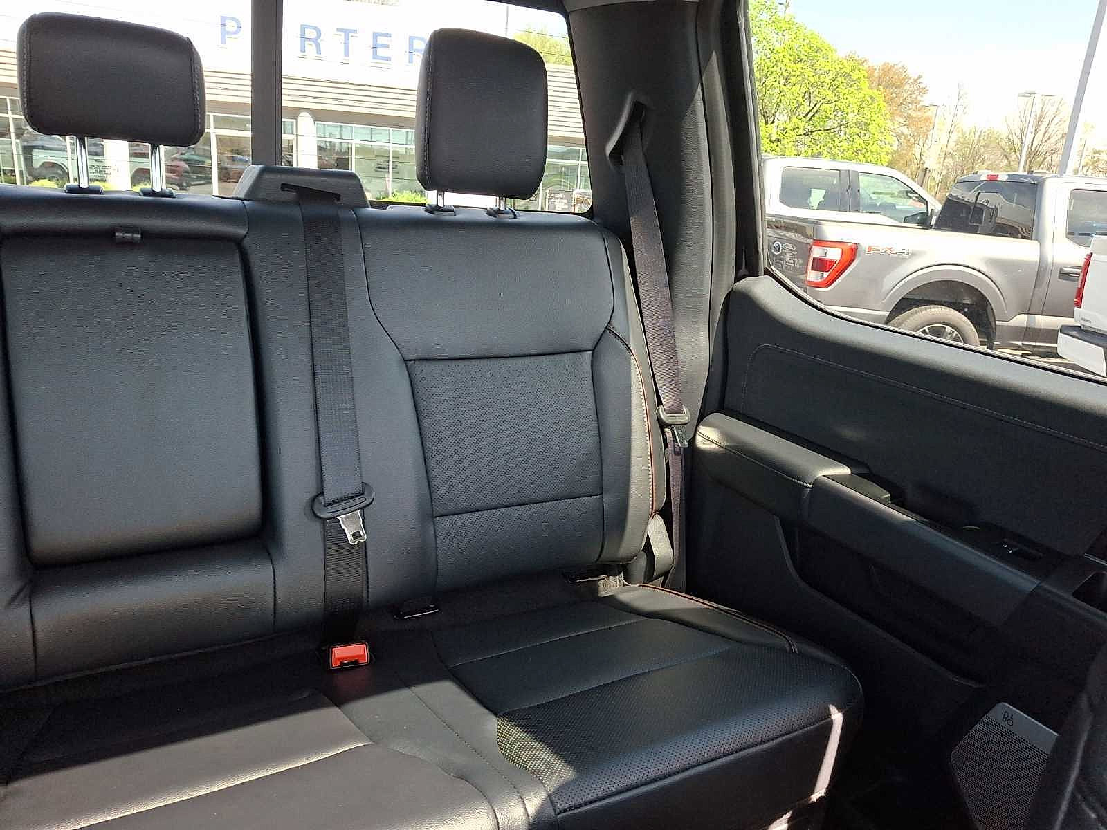 Certified 2024 Ford F250 Lariat w/ Lariat Ultimate Package image 19