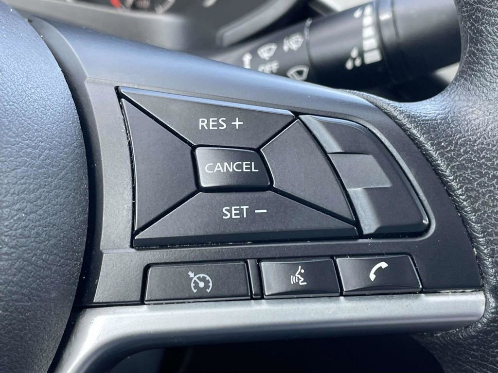 Used 2024 Nissan Altima 2.5 SV FWD image 20