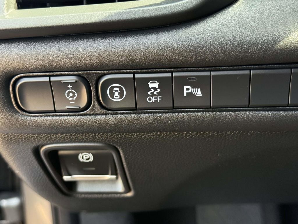 Certified 2025 Acura TLX w/ Technology Package image 24