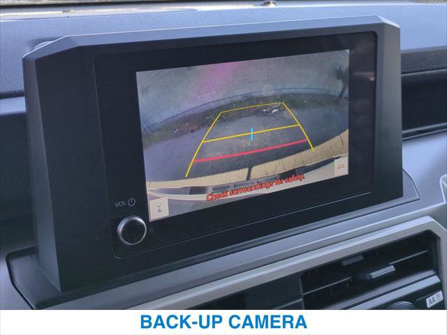 Used 2024 Toyota Tacoma SR5 AWD/4WD image 18