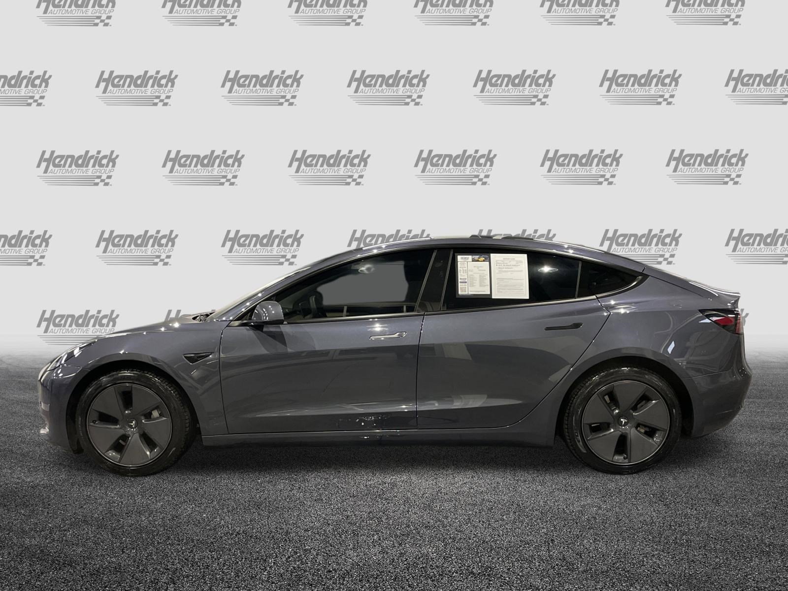Used 2023 Tesla Model 3 Standard Range image 7
