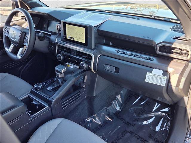 Certified 2025 Toyota Tacoma SR5 image 21