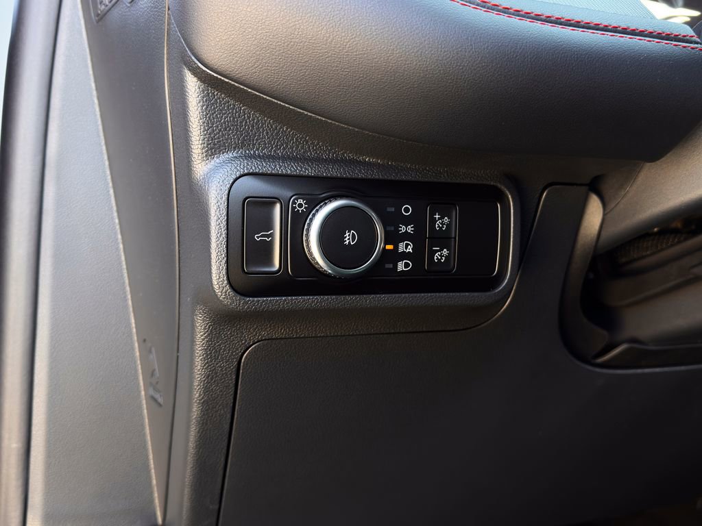 New 2026 Ford Explorer ST-Line w/ ST-Line Street Pack image 16