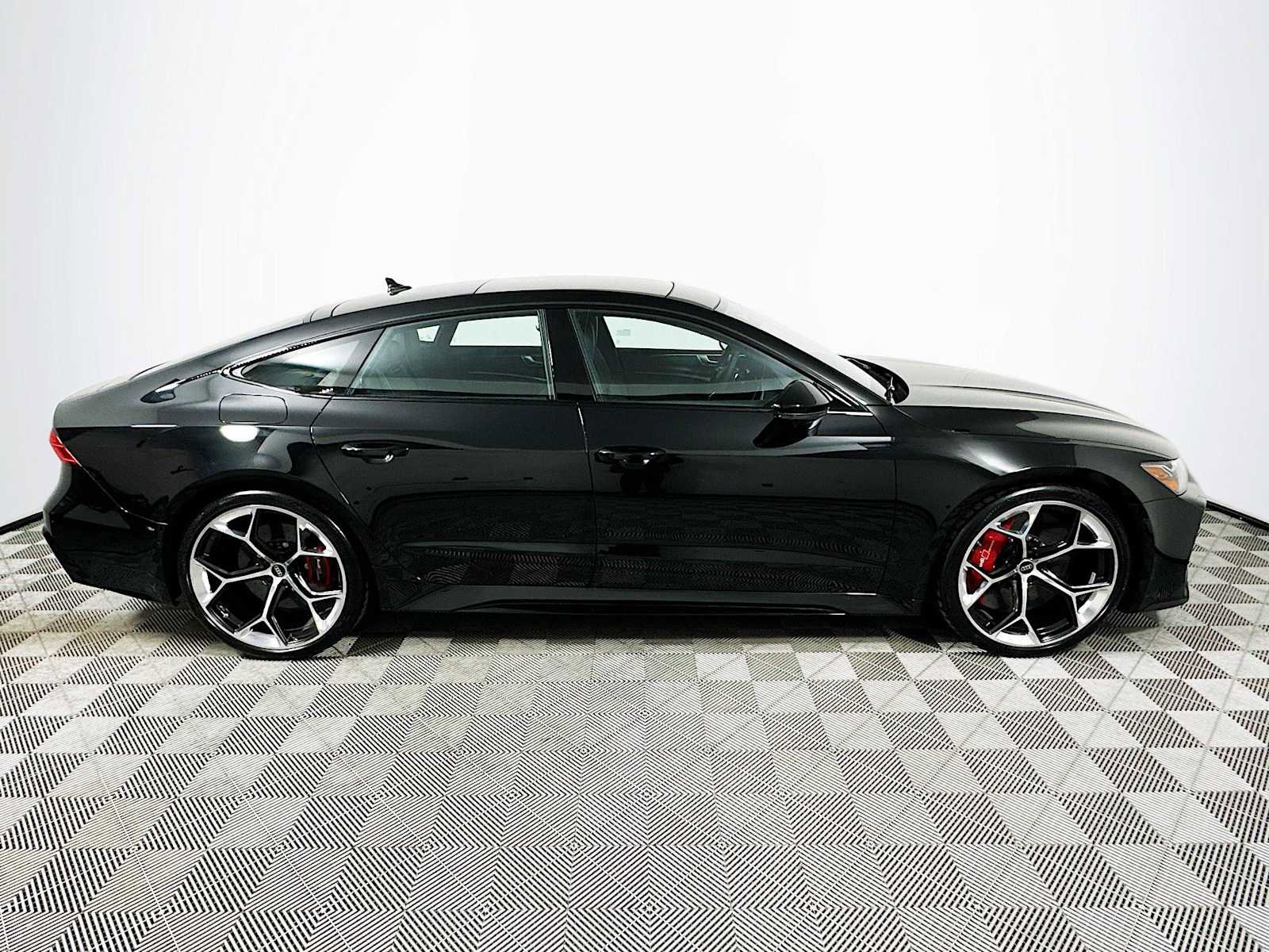 New 2026 Audi RS 7 Performance image 8