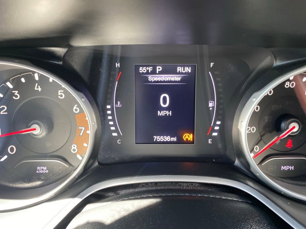 Certified 2020 Jeep Compass Latitude w/ Cold Weather Group AWD/4WD image 23