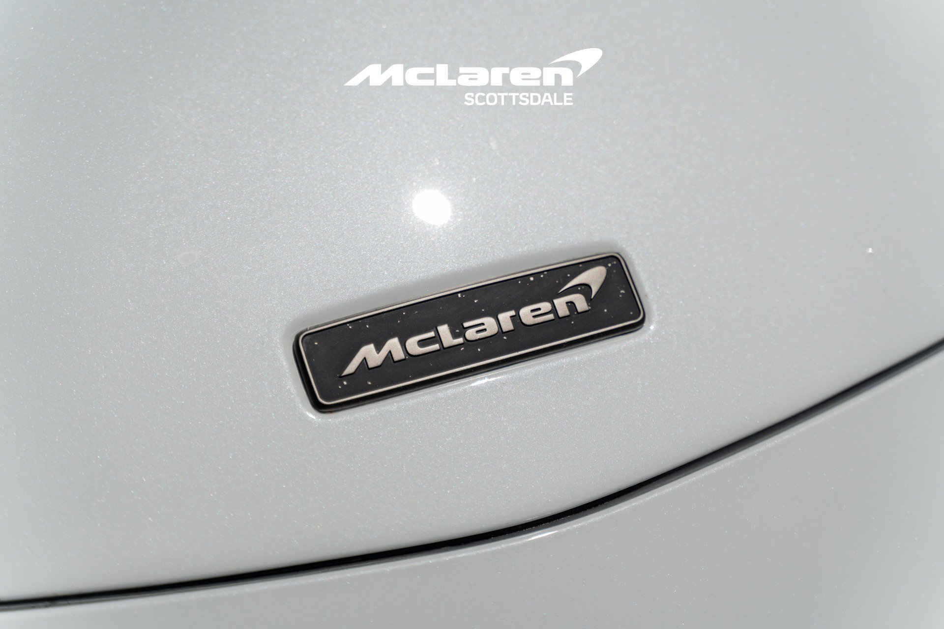 Used 2026 McLaren Artura RWD image 20