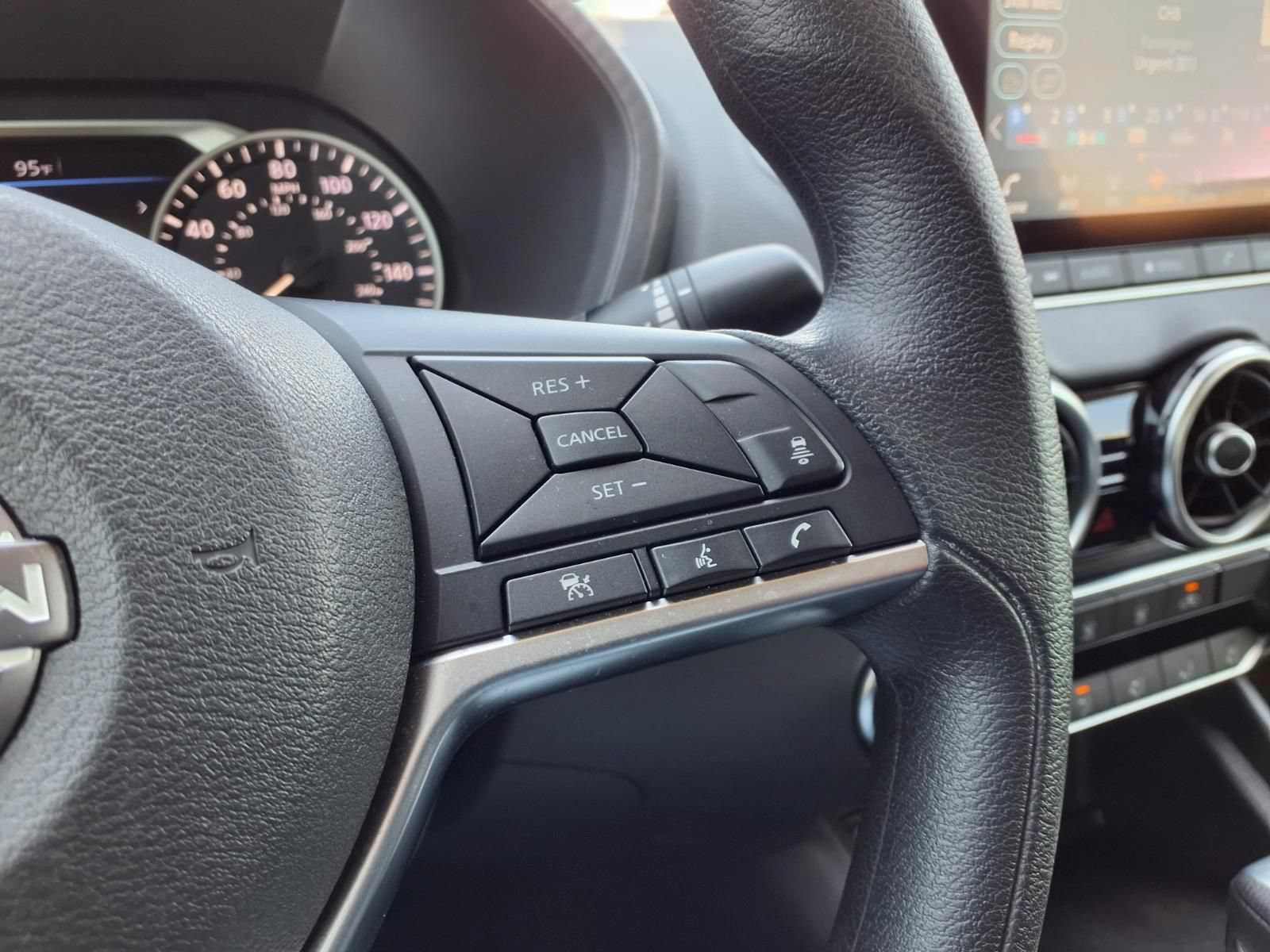 Used 2025 Nissan Sentra SV FWD image 22
