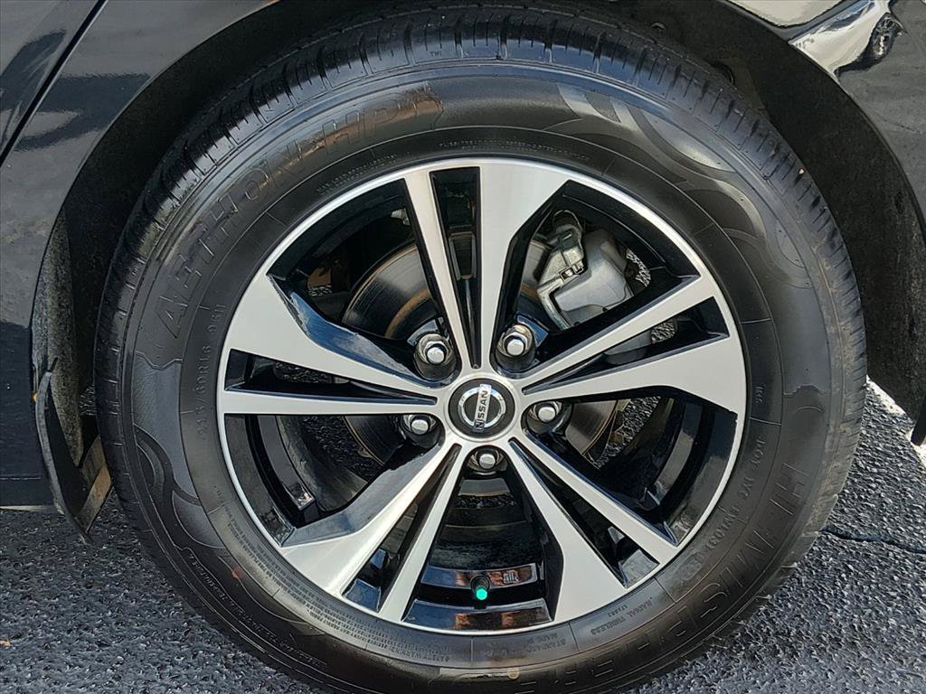 Used 2023 Nissan Sentra SV w/ All-Weather Package FWD image 18