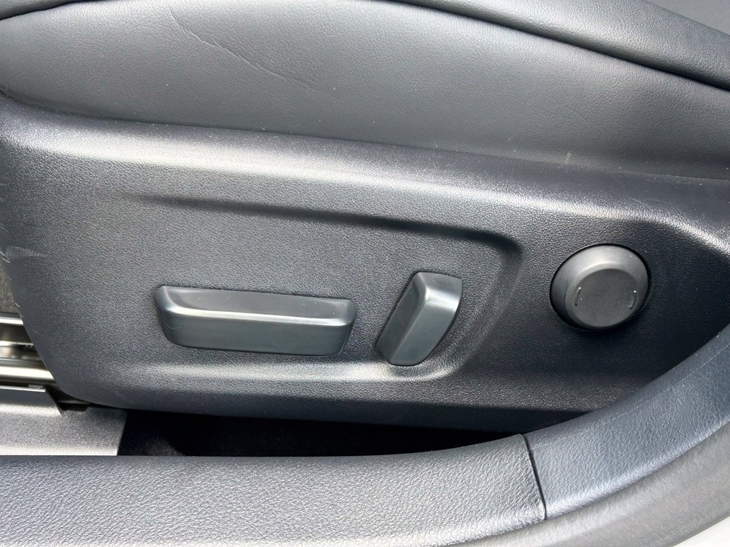 Used 2024 Lexus IS 350 F Sport w/ Memory Package RWD image 21