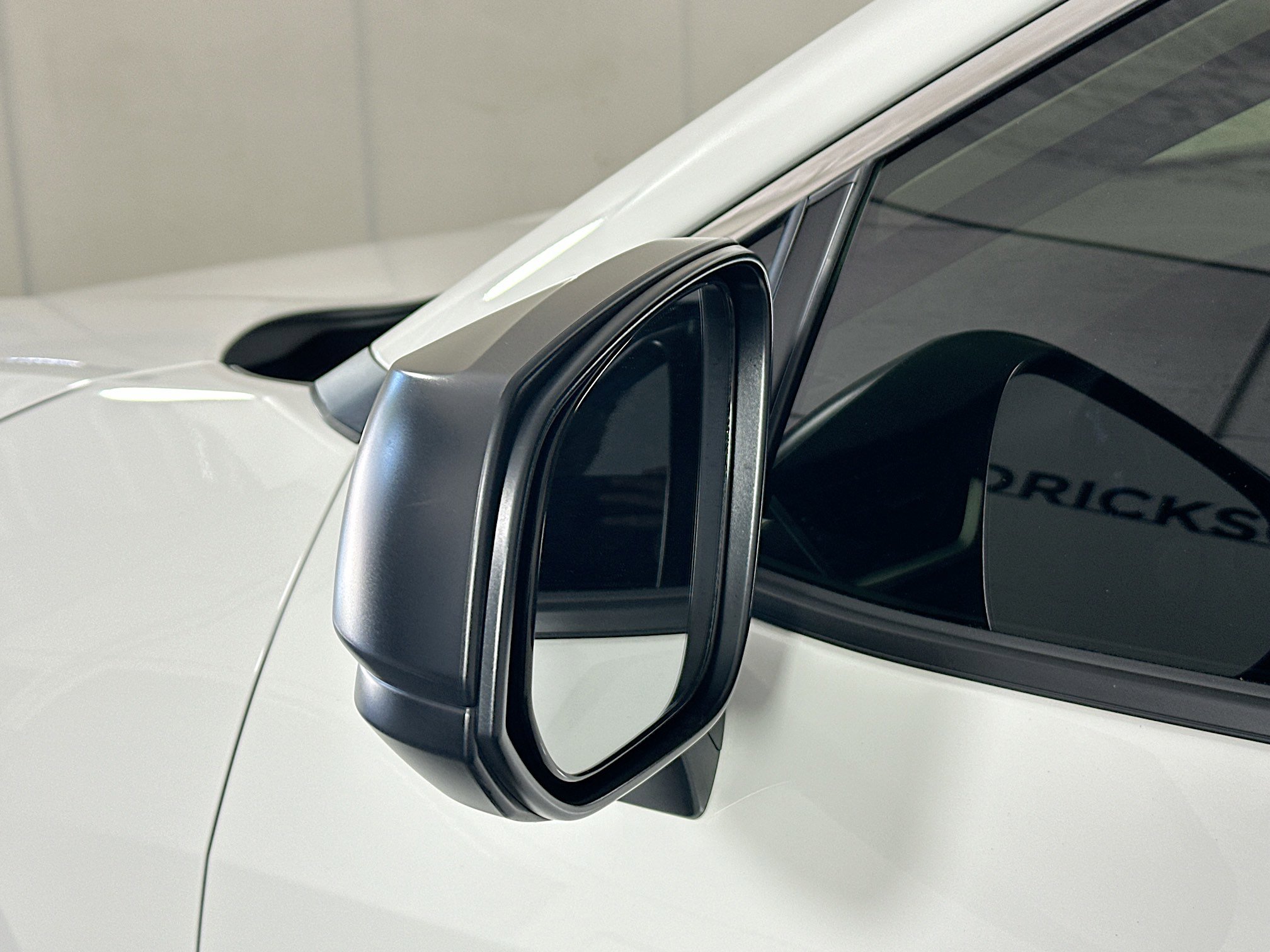 Used 2025 Toyota RAV4 LE image 10