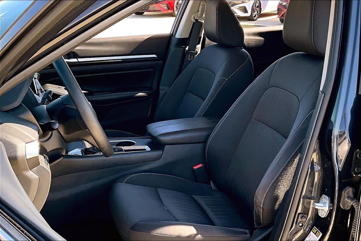 Certified 2022 Nissan Altima 2.5 SV FWD image 7