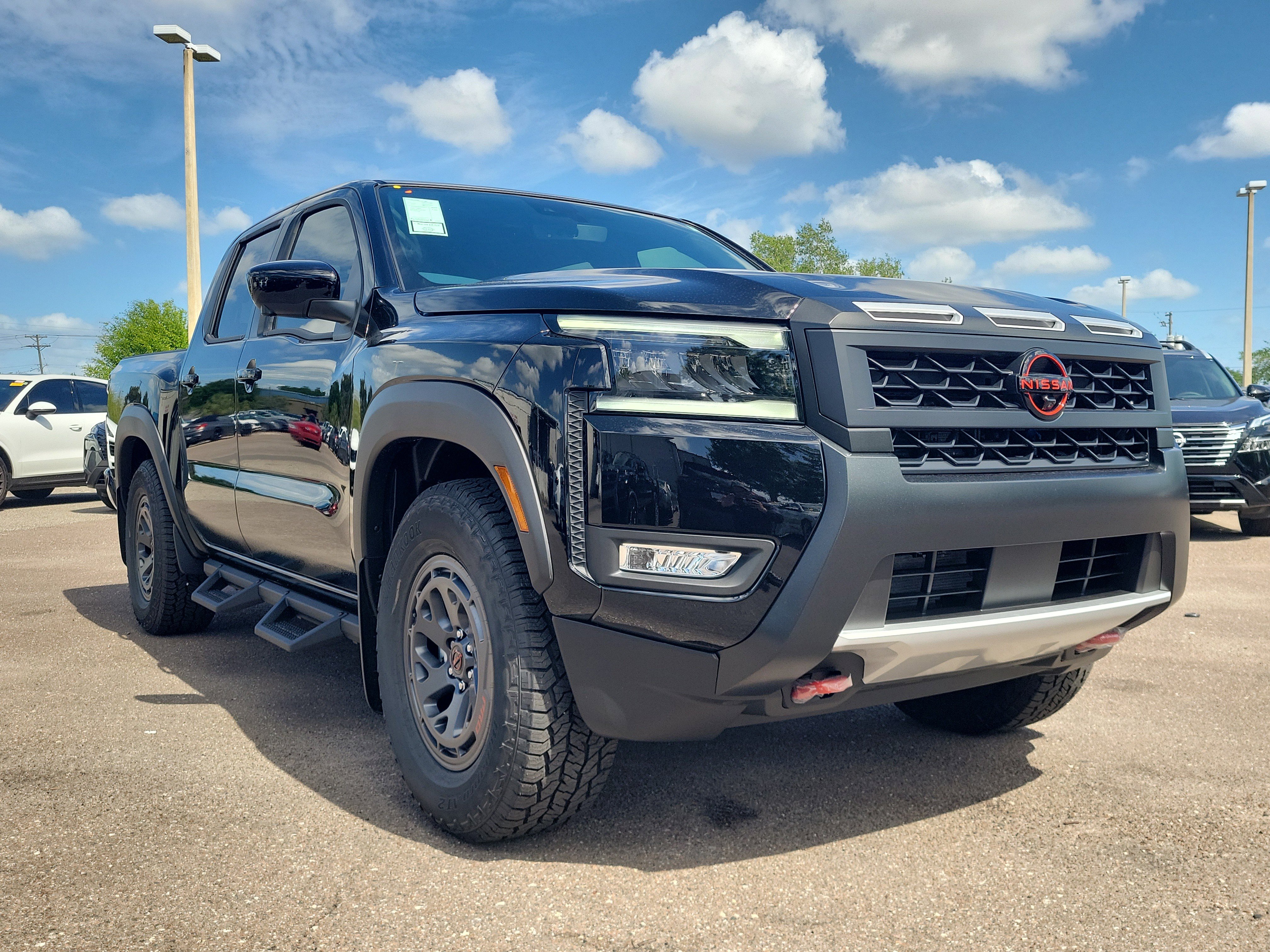 New 2026 Nissan Frontier Pro-X w/ Pro Premium Package RWD image 2