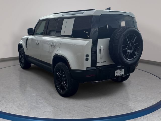 New 2026 Land Rover Defender 110 S AWD/4WD image 7
