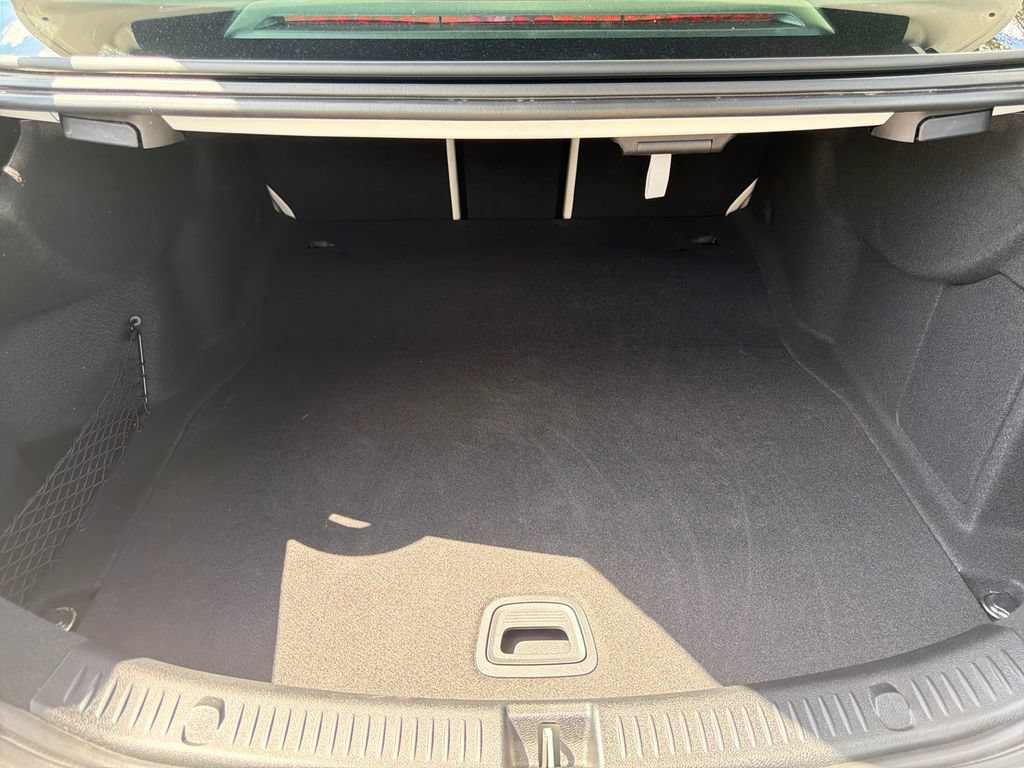 Used 2023 Mercedes-Benz E 350 Sedan image 31