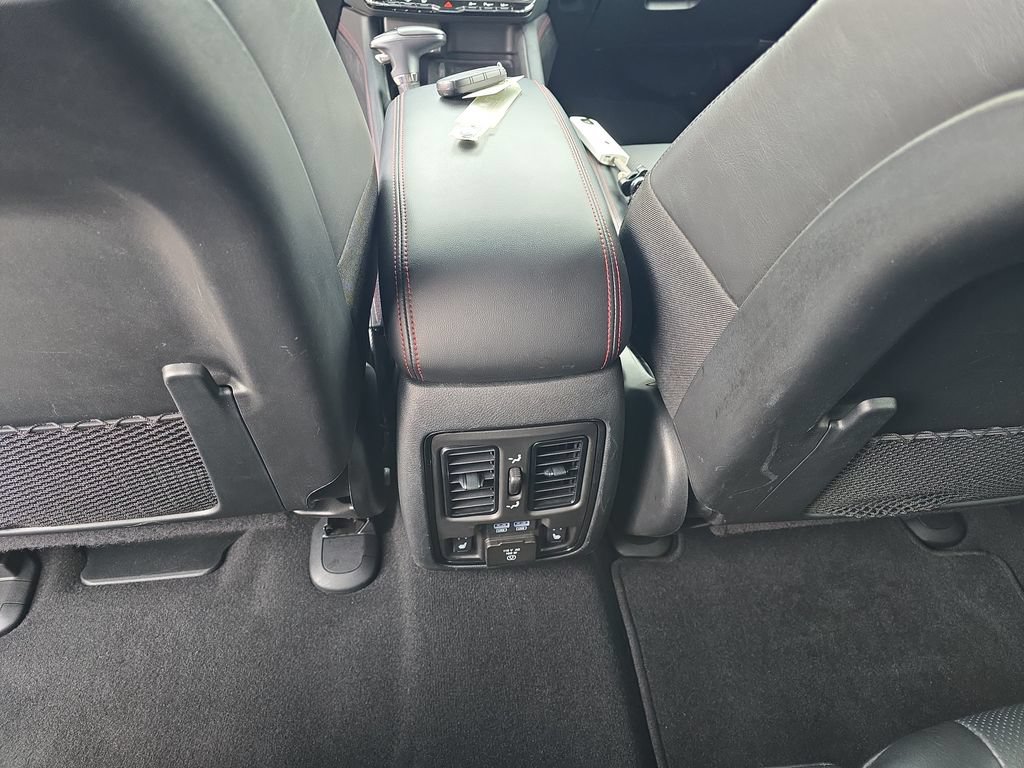 Used 2025 Dodge Durango GT AWD/4WD image 28