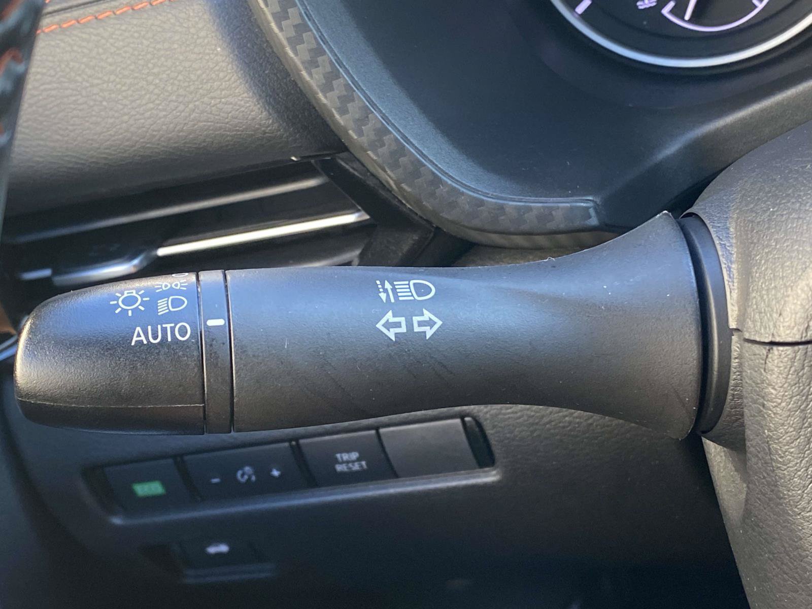 Used 2025 Nissan Sentra SR FWD image 33