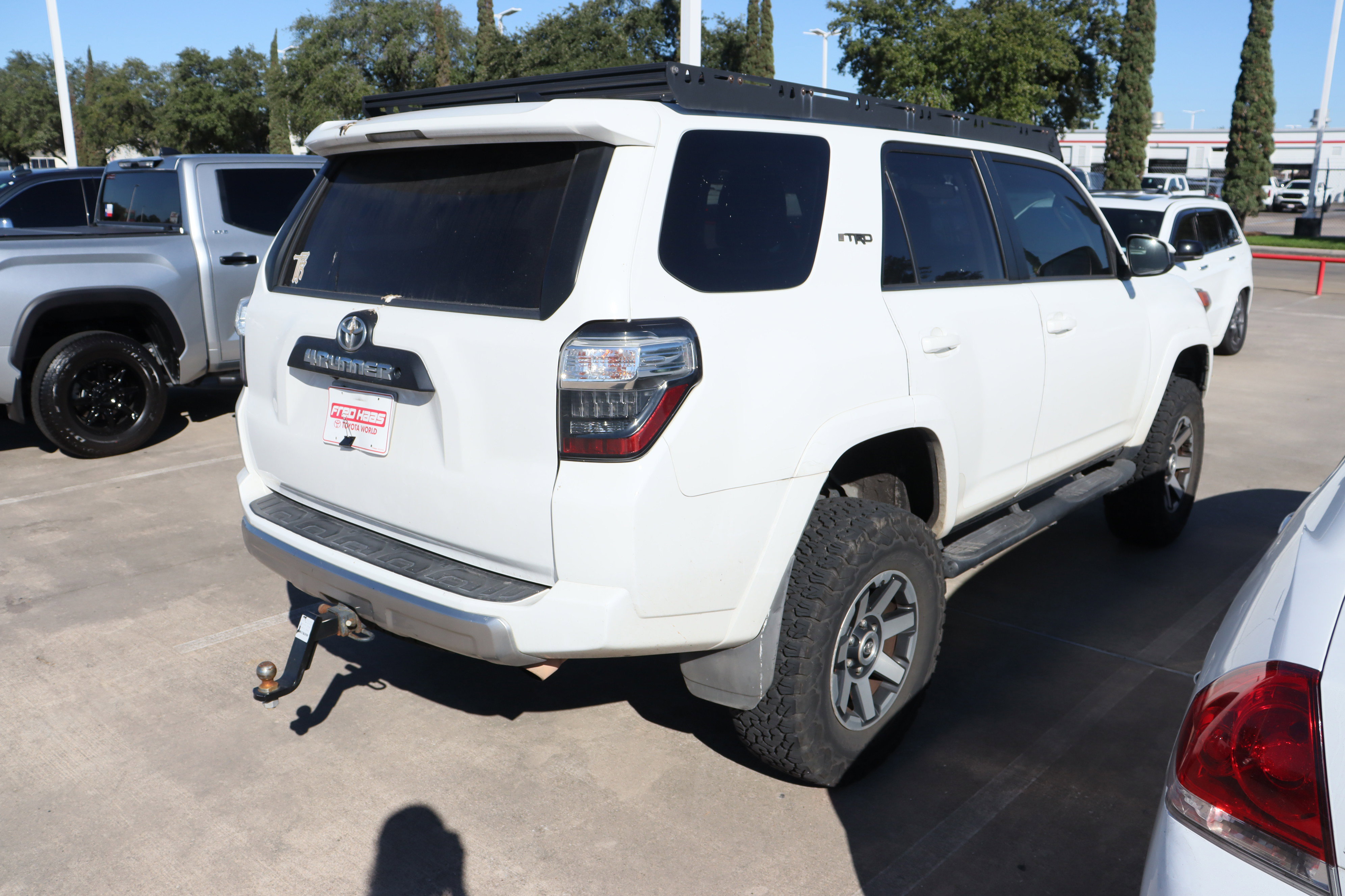 Used 2018 Toyota 4Runner TRD Off-Road image 11