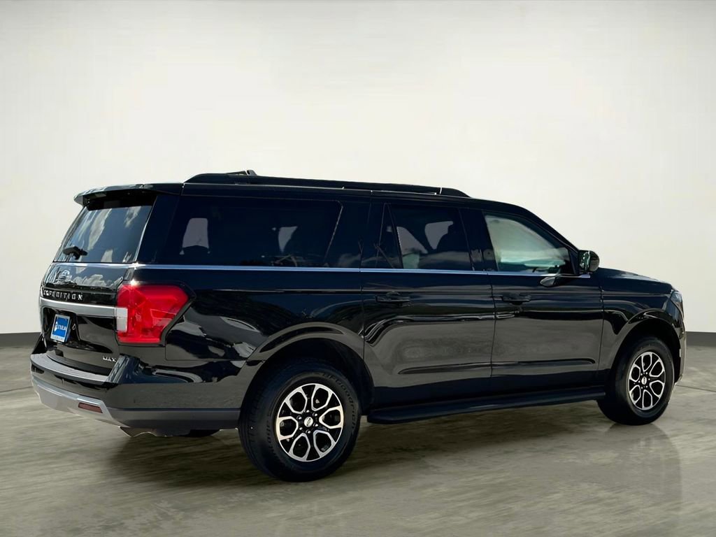 Certified 2024 Ford Expedition Max XLT image 7