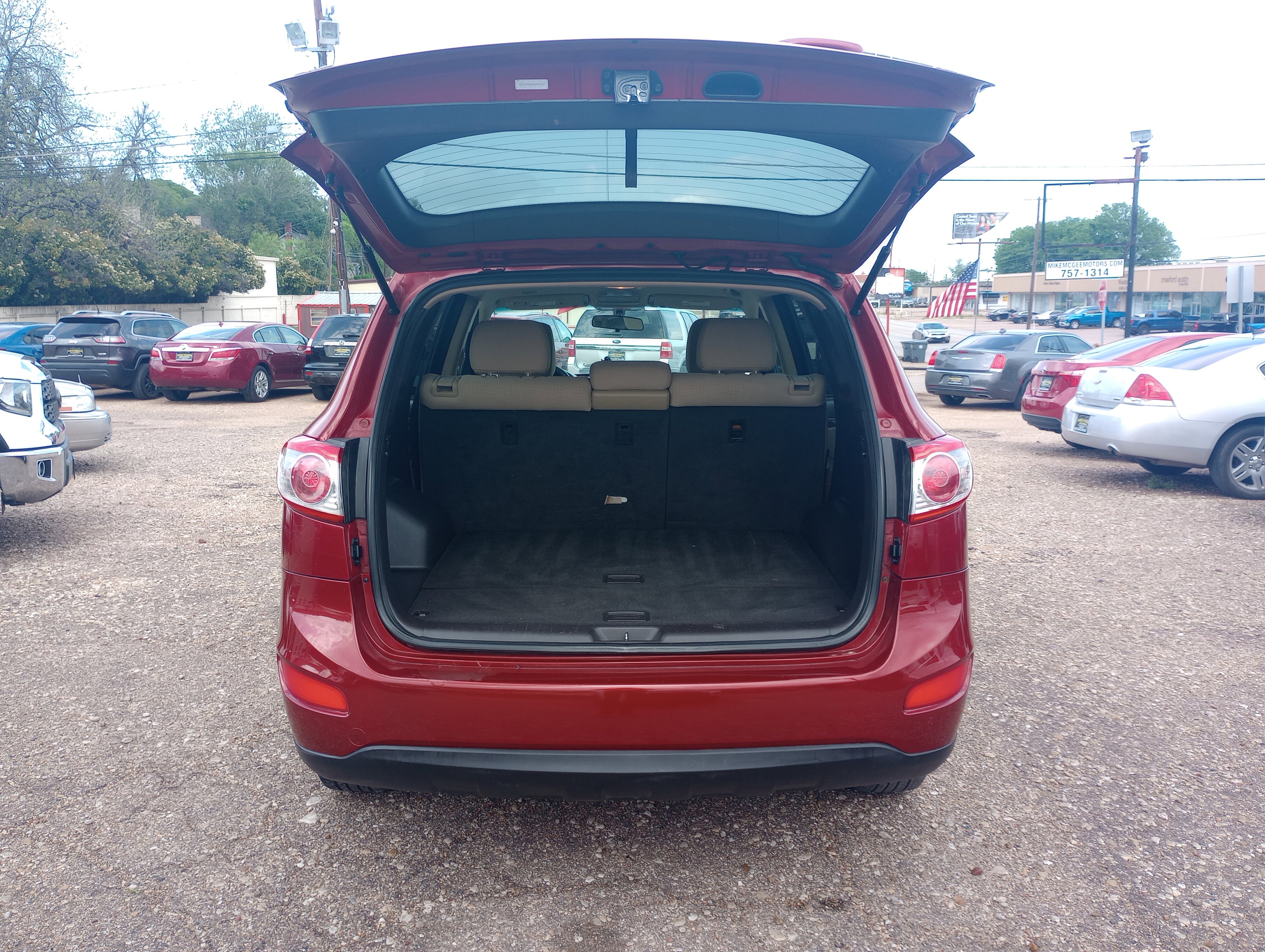 Used 2011 Hyundai Santa Fe GLS image 12