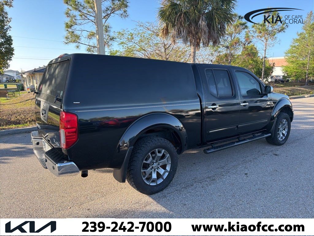 Used 2016 Nissan Frontier SL image 6