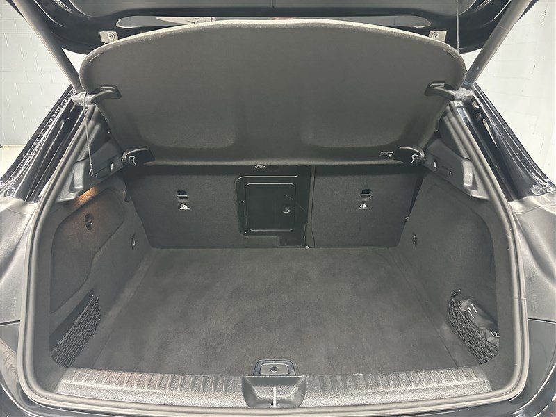 Used 2020 Mercedes-Benz GLA 250 4MATIC image 13