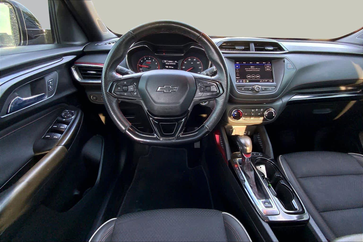Used 2022 Chevrolet TrailBlazer RS FWD image 6