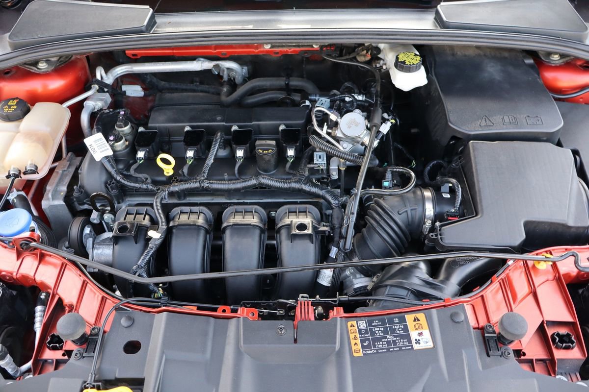 Used 2018 Ford Focus SE image 39