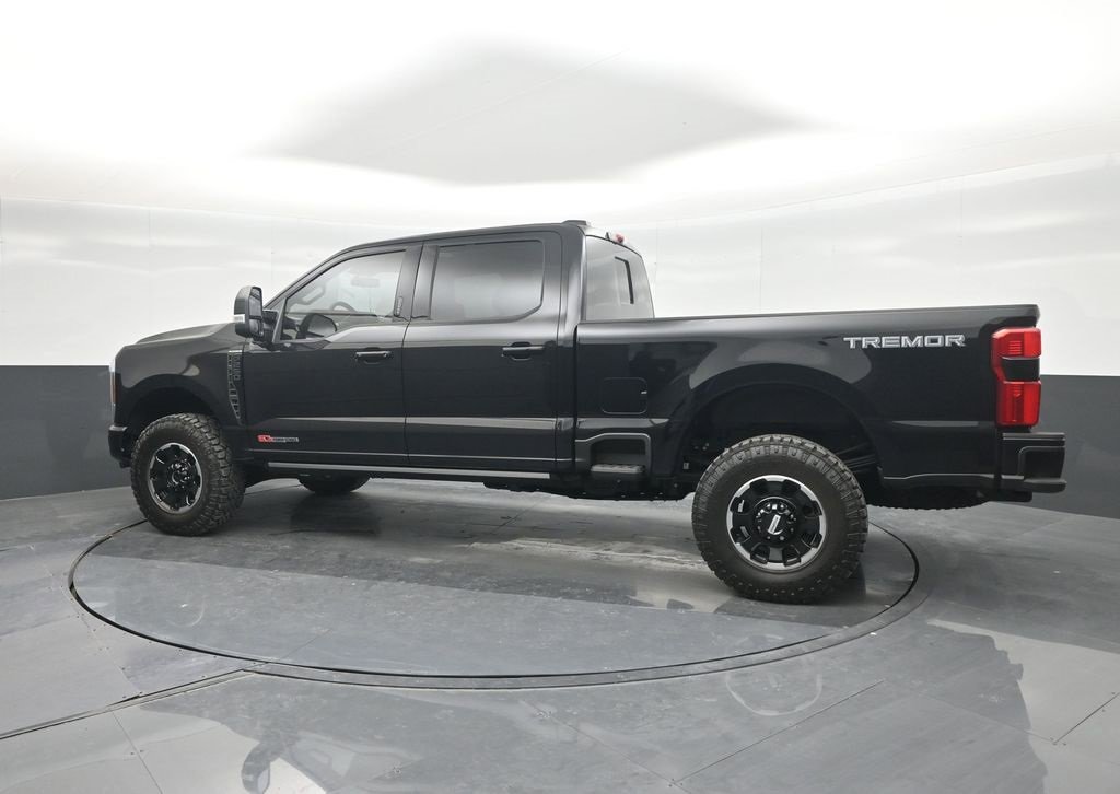 New 2026 Ford F250 Platinum w/ Tremor Off-Road Package image 29